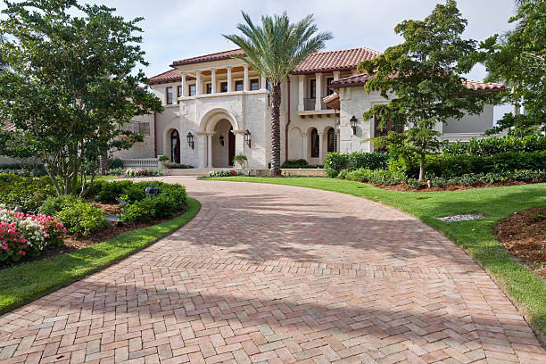 Professional Driveway Pavers in Central Gardens, TX
