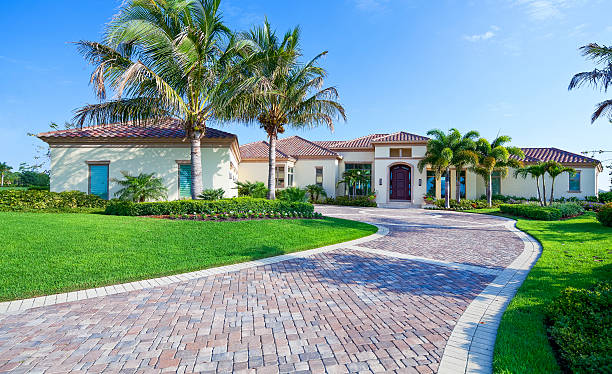 Best Affordable Driveway Paving  in Central Gardens, TX